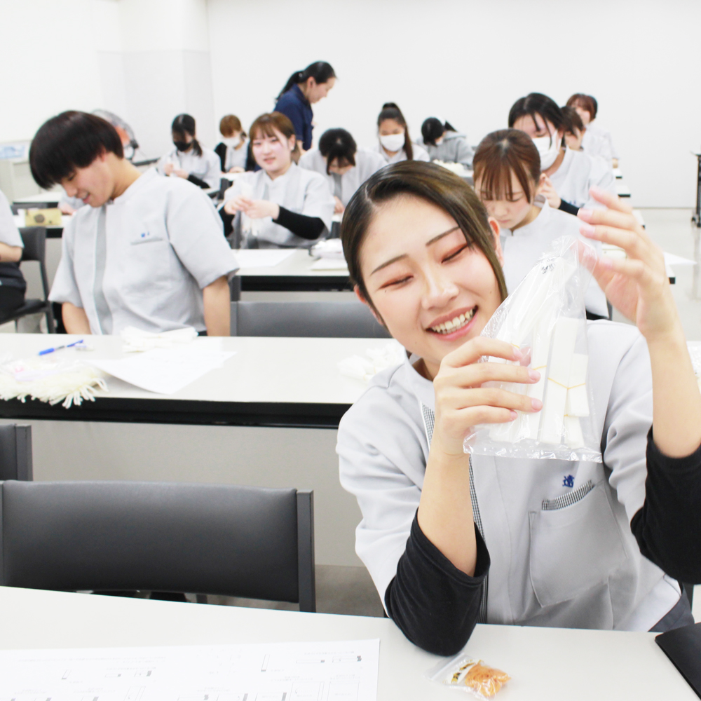 １年生、トリミング準備①